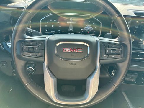 Used 2023 GMC Sierra 1500 SLT AWD/4WD image 16