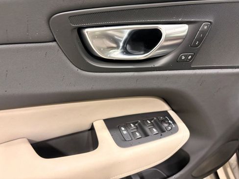 Certified 2026 Volvo XC60 B5 Plus w/ Protection Package Premier AWD/4WD image 23