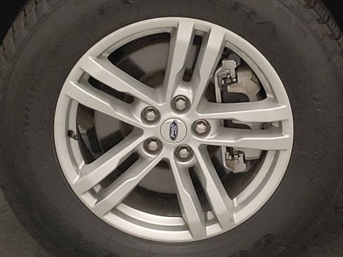 Used 2022 Ford Explorer 4WD image 31