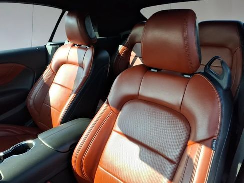 Used 2024 Ford Mustang Premium RWD image 15
