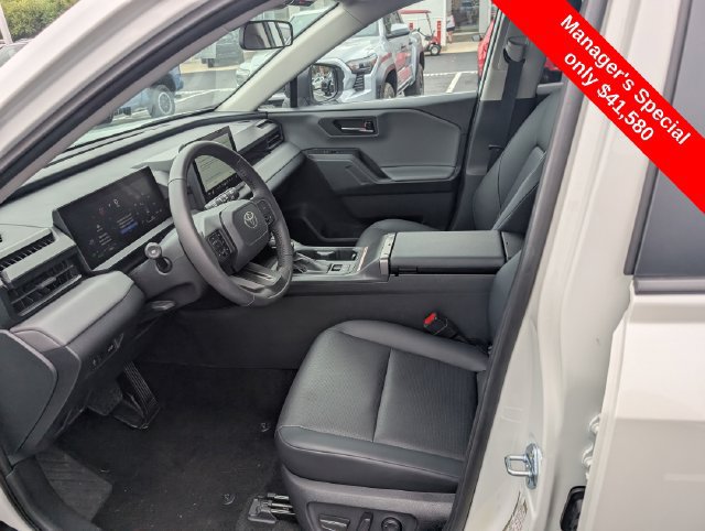 Used 2026 Toyota RAV4 XLE Premium AWD/4WD image 17