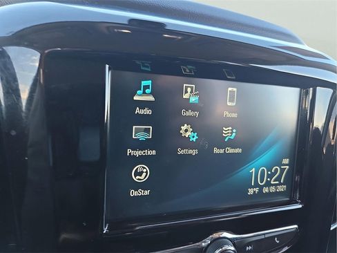 Used 2019 Chevrolet Traverse LS image 13