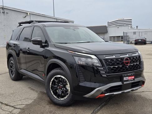 New 2026 Nissan Pathfinder Rock Creek AWD/4WD image 1