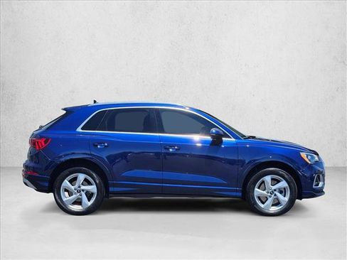 Used 2021 Audi Q3 2.0T Premium AWD/4WD image 4