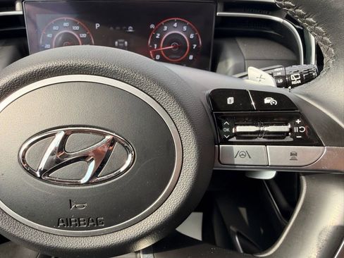 Used 2023 Hyundai Tucson Limited AWD/4WD image 22