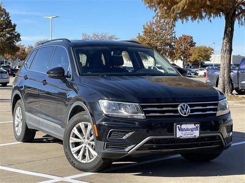 Used 2018 Volkswagen Tiguan SE image 2