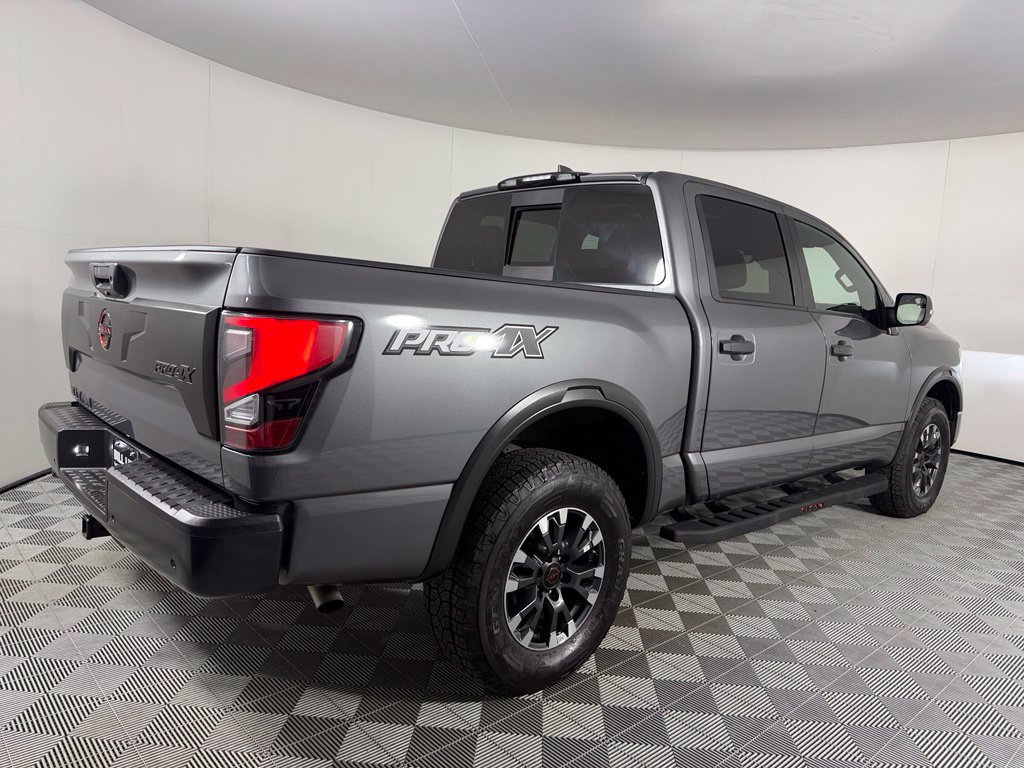 Used 2024 Nissan Titan PRO-4X w/ Pro-4x Convenience Package AWD/4WD image 7