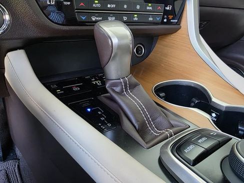 Used 2019 Lexus RX 350 FWD w/ Premium Package image 21