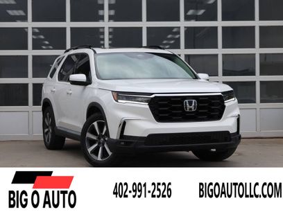 Used 2025 Honda Pilot Touring