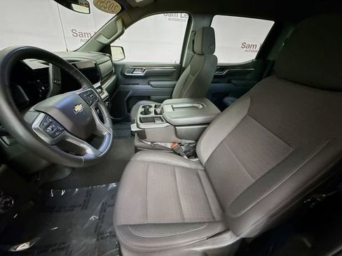 Used 2025 Chevrolet Silverado 1500 LT image 24