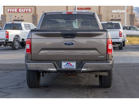 Used 2018 Ford F150 XLT image 4