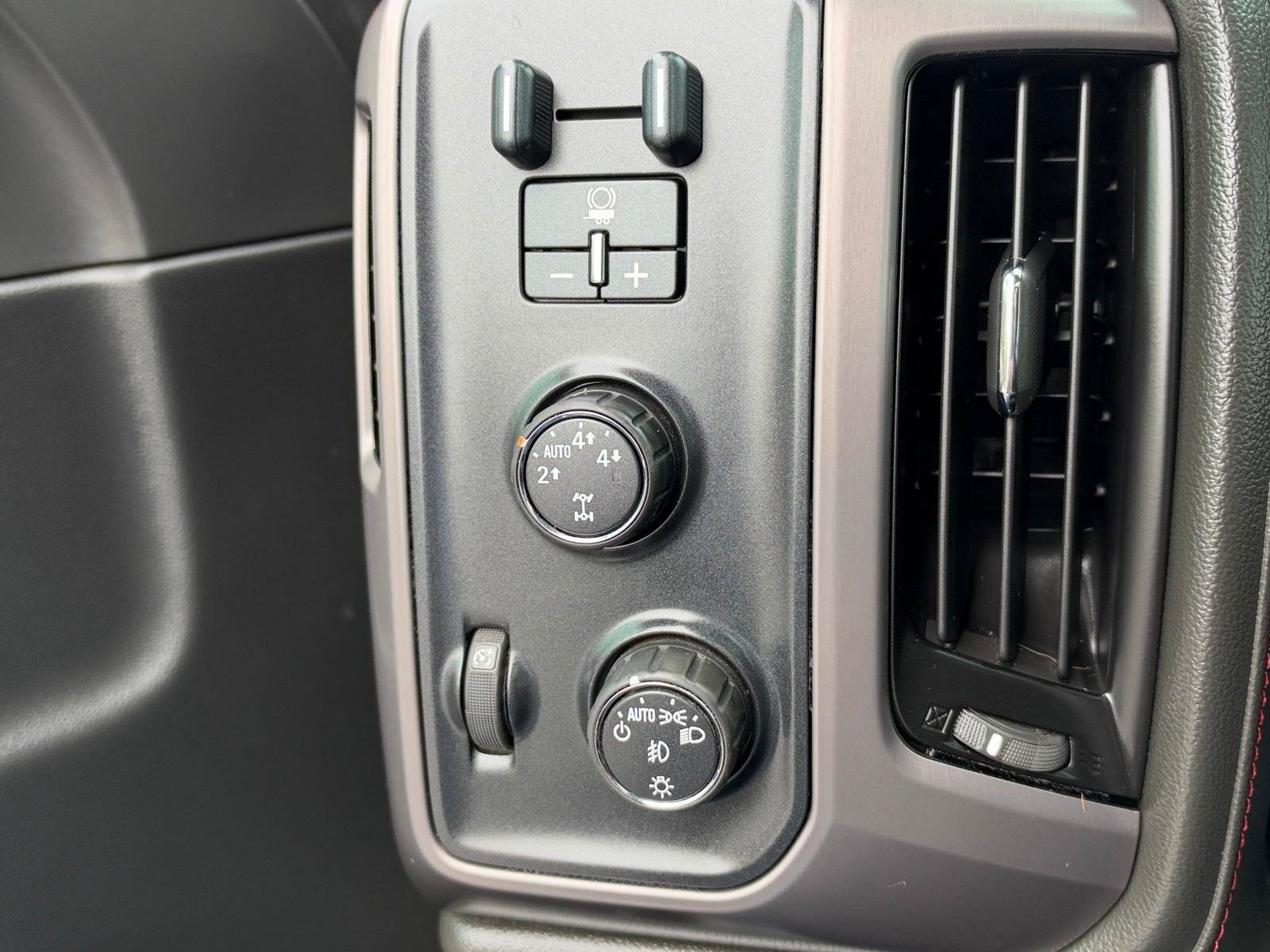Used 2016 GMC Sierra 1500 SLT w/ All-Terrain Package AWD/4WD image 14