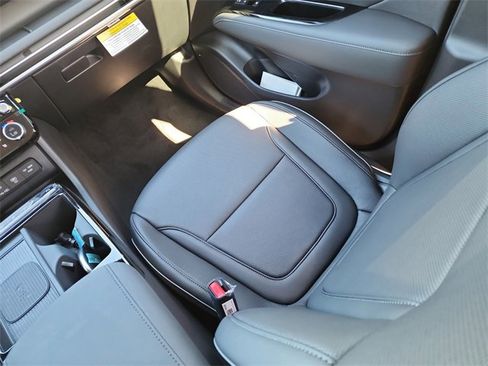 New 2025 Hyundai Tucson Limited image 12