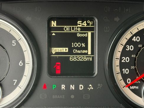 Used 2017 RAM 1500 Classic SLT image 35