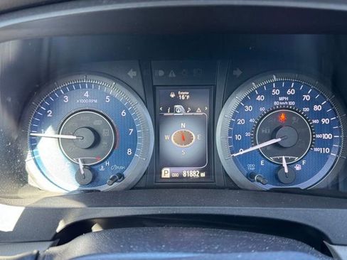 Used 2016 Toyota Sienna XLE w/ XLE Navigation Package image 22