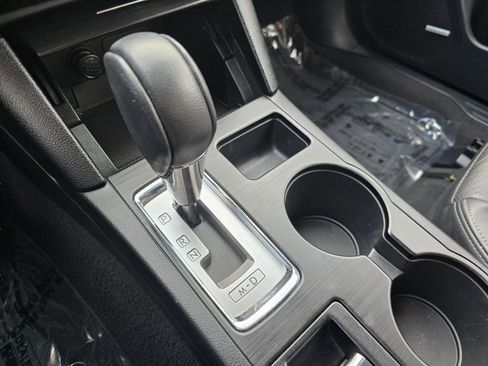 Used 2015 Subaru Outback 3.6R Limited image 11