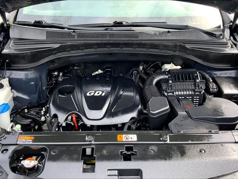 Used 2016 Hyundai Santa Fe Sport AWD/4WD image 30