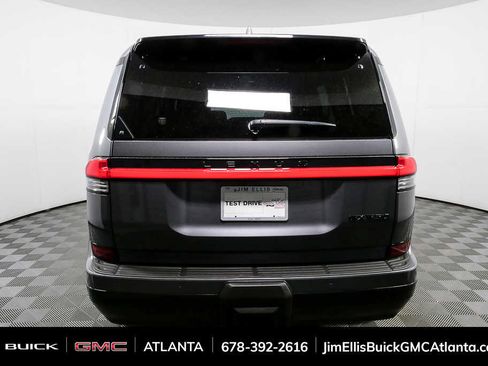 Used 2024 Lexus GX 550 w/ Accessory Package (2T) AWD/4WD image 29