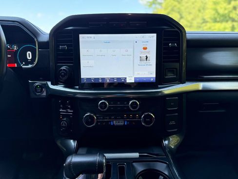 Used 2022 Ford F150 Lariat w/ Equipment Group 502A High AWD/4WD image 25