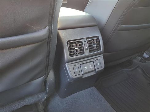 Used 2019 Subaru Outback 2.5i Limited w/ Popular Package #2 image 25