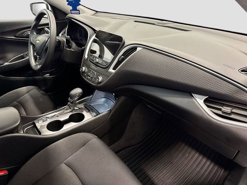 Used 2024 Chevrolet Malibu LS image 23