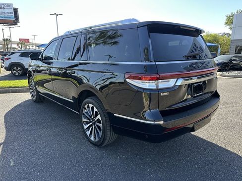 Used 2023 Lincoln Navigator L Reserve image 4