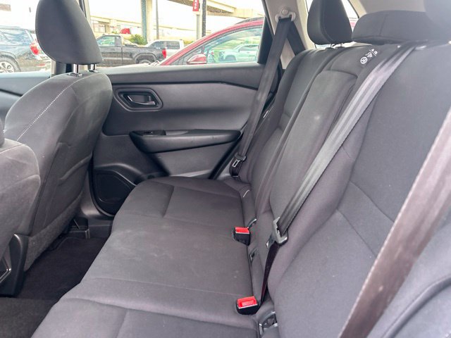 Used 2024 Nissan Rogue S AWD/4WD image 38