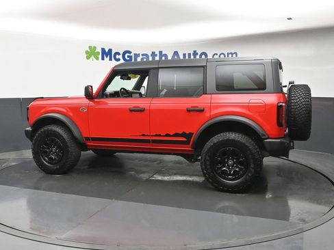 Used 2023 Ford Bronco Wildtrak AWD/4WD image 18