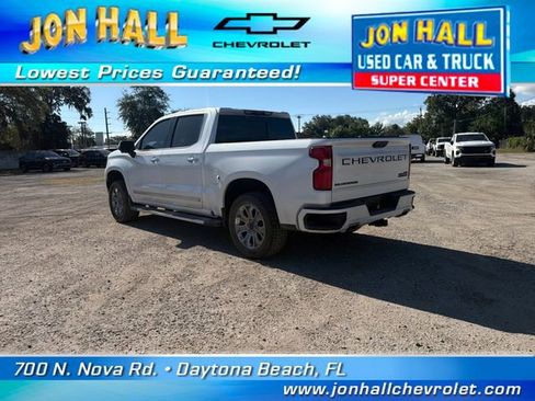 Used 2023 Chevrolet Silverado 1500 High Country w/ Technology Package AWD/4WD image 10