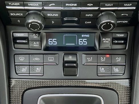 Certified 2015 Porsche 911 Turbo S AWD/4WD image 18