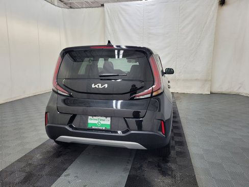 Used 2025 Kia Soul S image 7