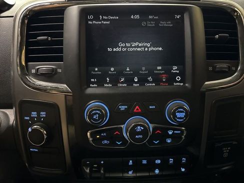 Used 2018 RAM 3500 Big Horn w/ Sport Appearance Group AWD/4WD image 8