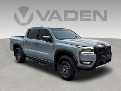 Used 2025 Nissan Frontier PRO-4X w/ Pro Convenience Package