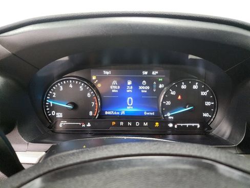 Used 2020 Ford Explorer XLT w/ Equipment Group 202A AWD/4WD image 15