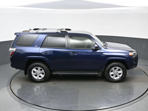 Used 2021 Toyota 4Runner SR5 Premium w/ Moonroof Package AWD/4WD image 45