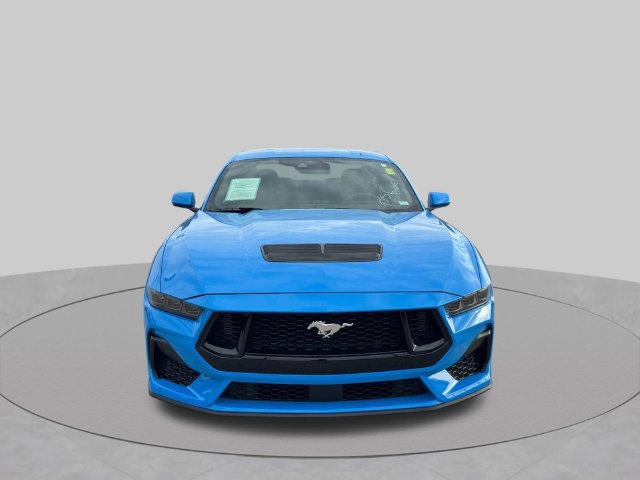 Used 2025 Ford Mustang GT RWD image 9
