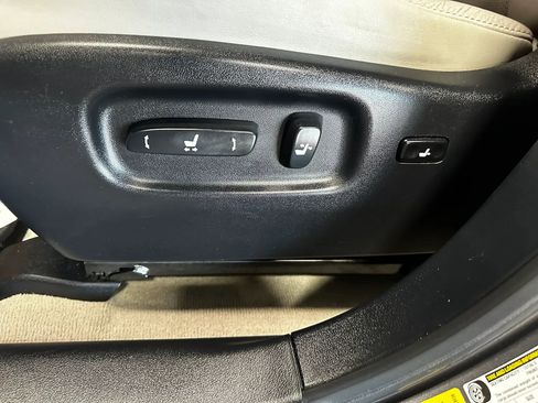 Used 2013 Lexus RX 350 FWD w/ Navigation Pkg image 19