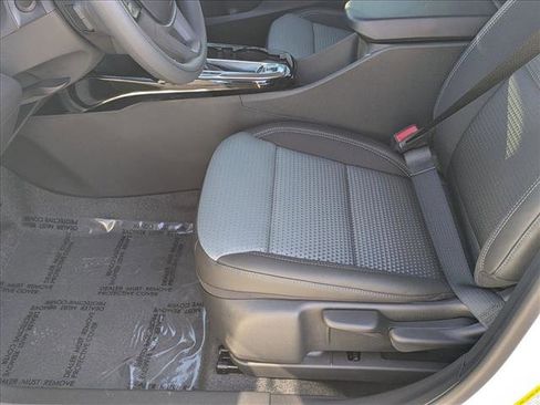 New 2026 Chevrolet Trax LT w/ LPO, Blackout Package image 4