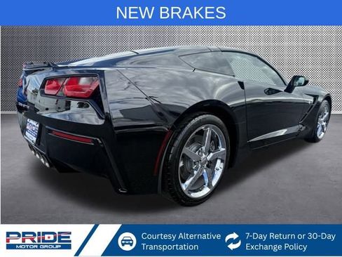 Used 2014 Chevrolet Corvette Stingray Coupe image 6