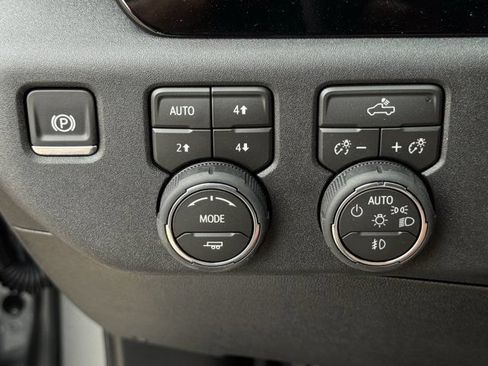 Used 2026 Chevrolet Silverado 1500 RST AWD/4WD image 23