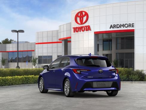 New 2025 Toyota Corolla SE image 7