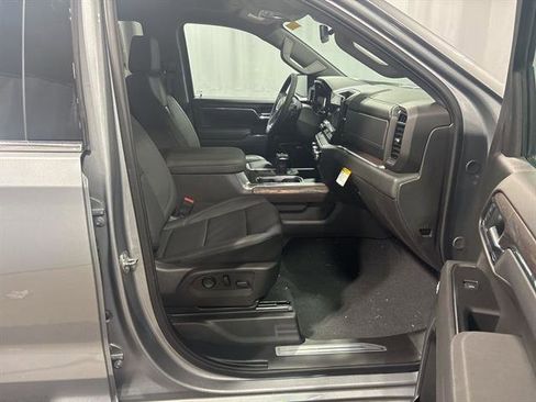 New 2025 GMC Sierra 1500 SLT w/ SLT Premium Plus Package image 32