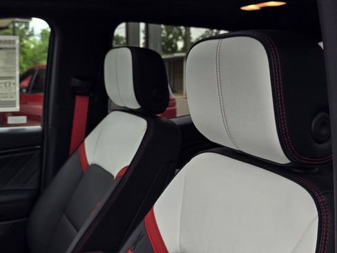 New 2026 GMC Canyon AT4X AWD/4WD image 19