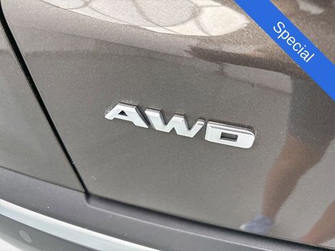 Used 2019 Cadillac XT5 Platinum AWD/4WD image 10