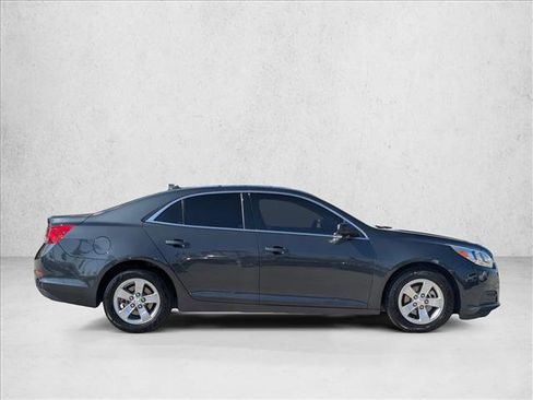Used 2016 Chevrolet Malibu LS image 4