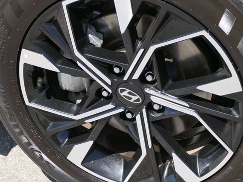Certified 2025 Hyundai Sonata SEL FWD image 11