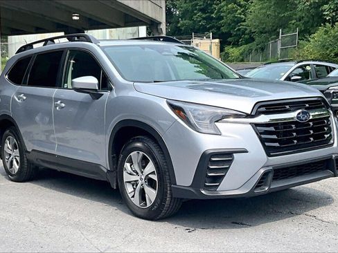 Used 2024 Subaru Ascent Premium w/ Convenience Package AWD/4WD image 18