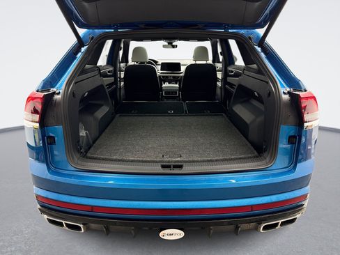 Used 2024 Volkswagen Atlas Cross Sport SEL Premium R-Line image 25