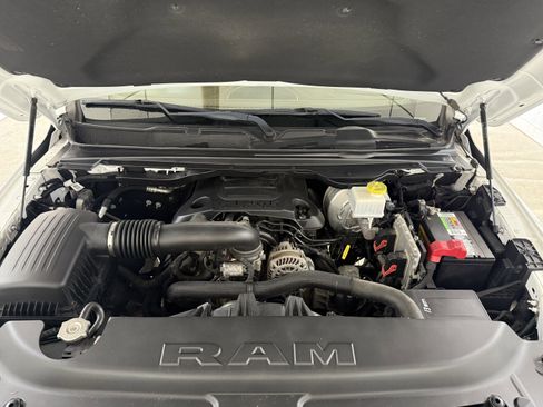 Used 2019 RAM 1500 Limited image 12