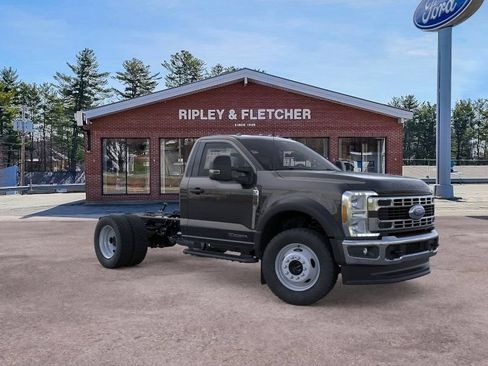 New 2026 Ford F550 4x4 Regular Cab Super Duty image 7